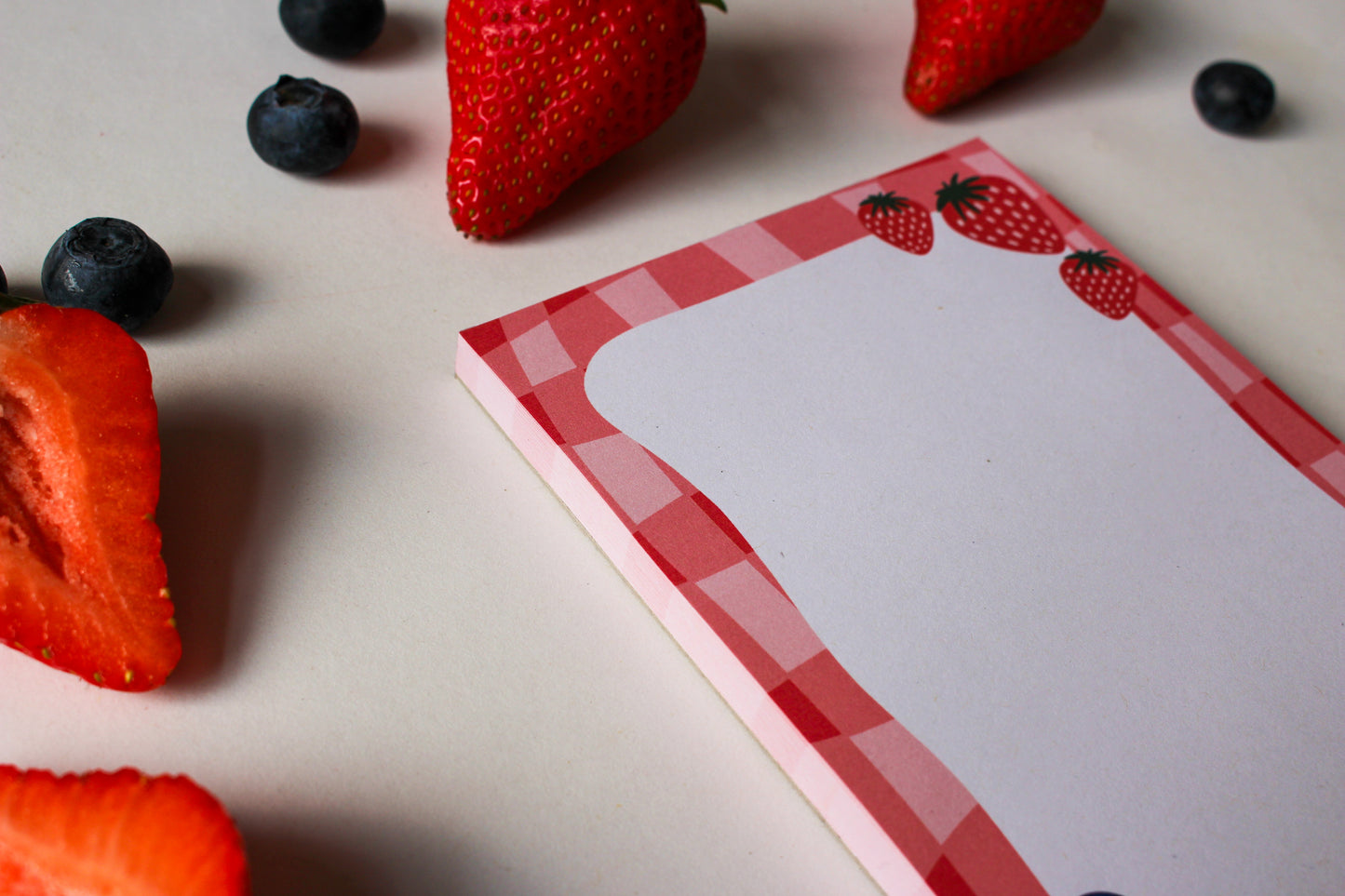 Strawberry Picnic To Do Notepad