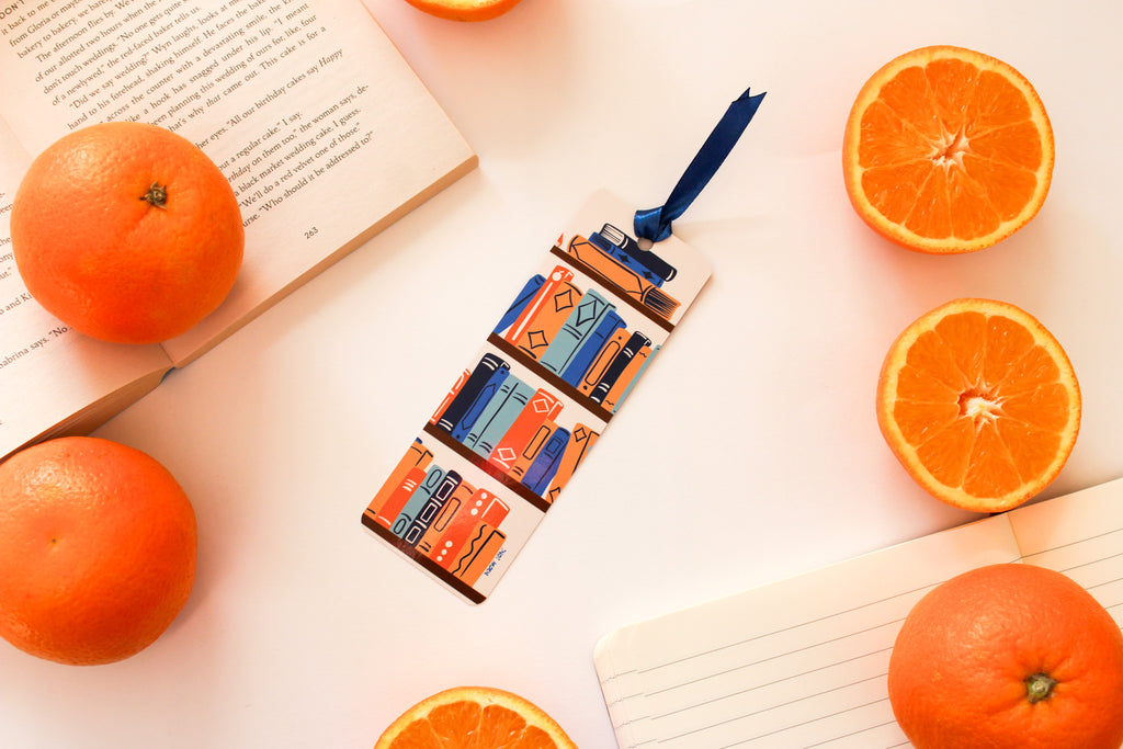 Cosy Bookshelf Bookmark