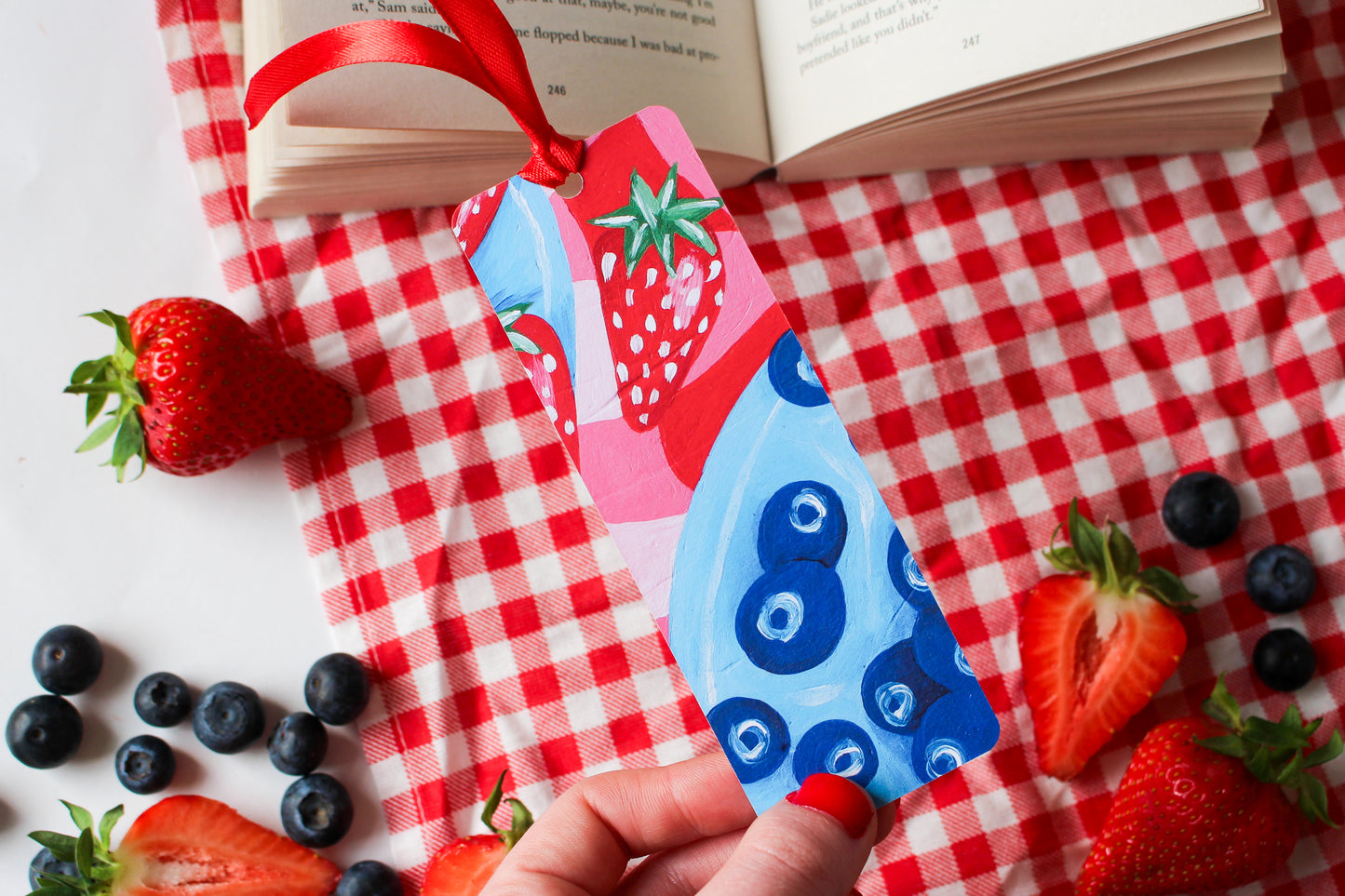 Berry Picnic Bookmarks