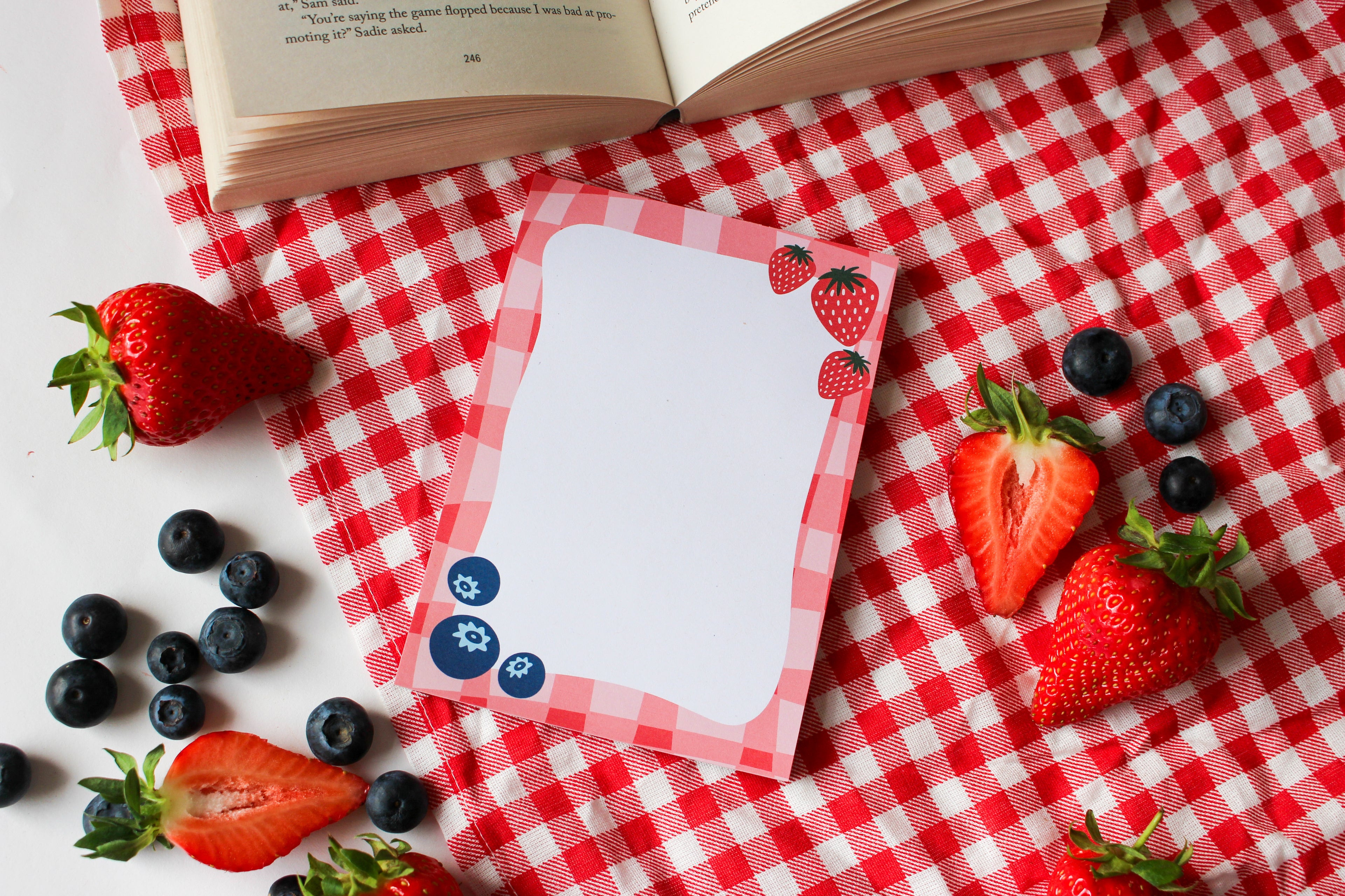 Strawberry Picnic To Do Notepad